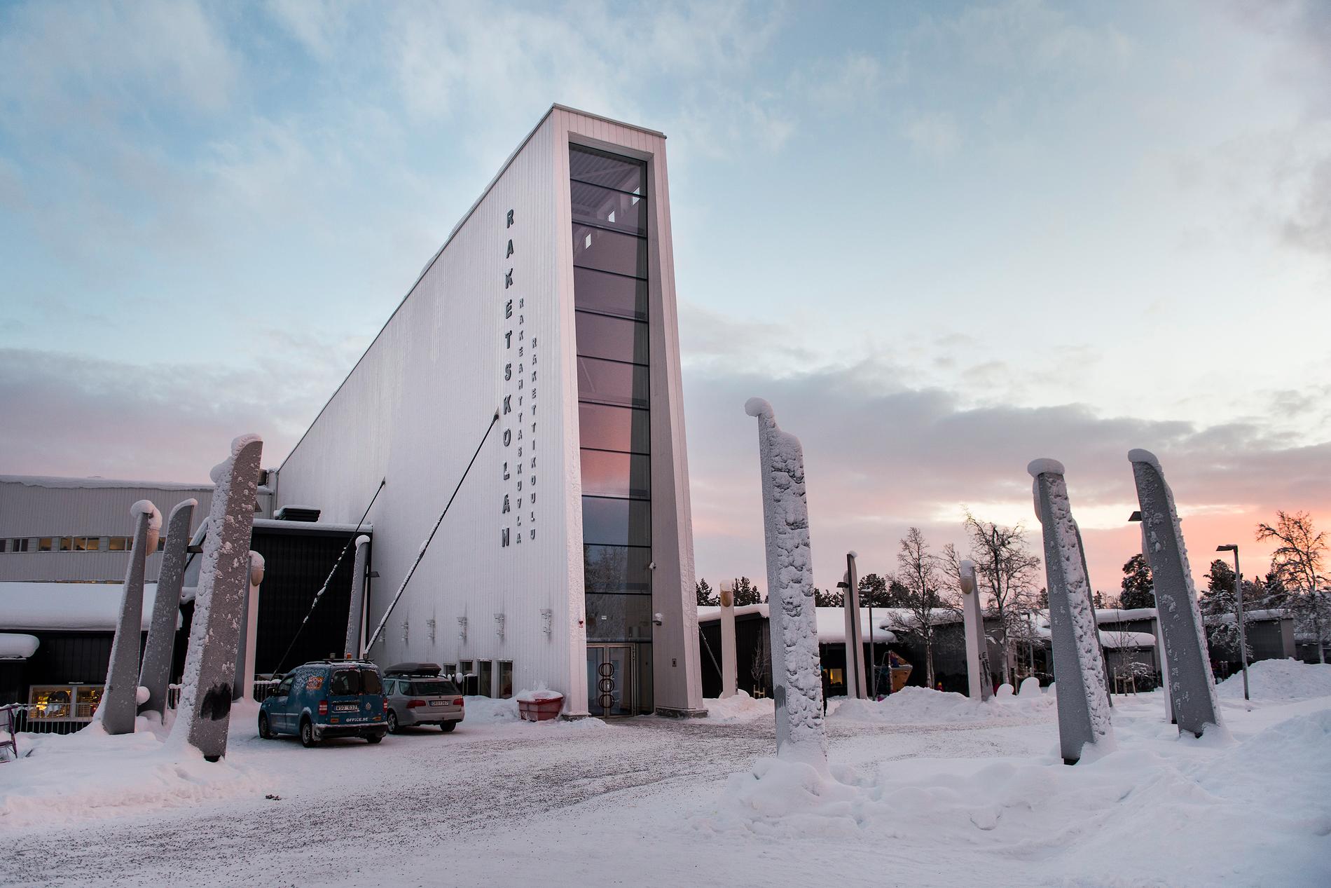 Nya Raketskolan i Kiruna stänger på grund av lärarbrist.
