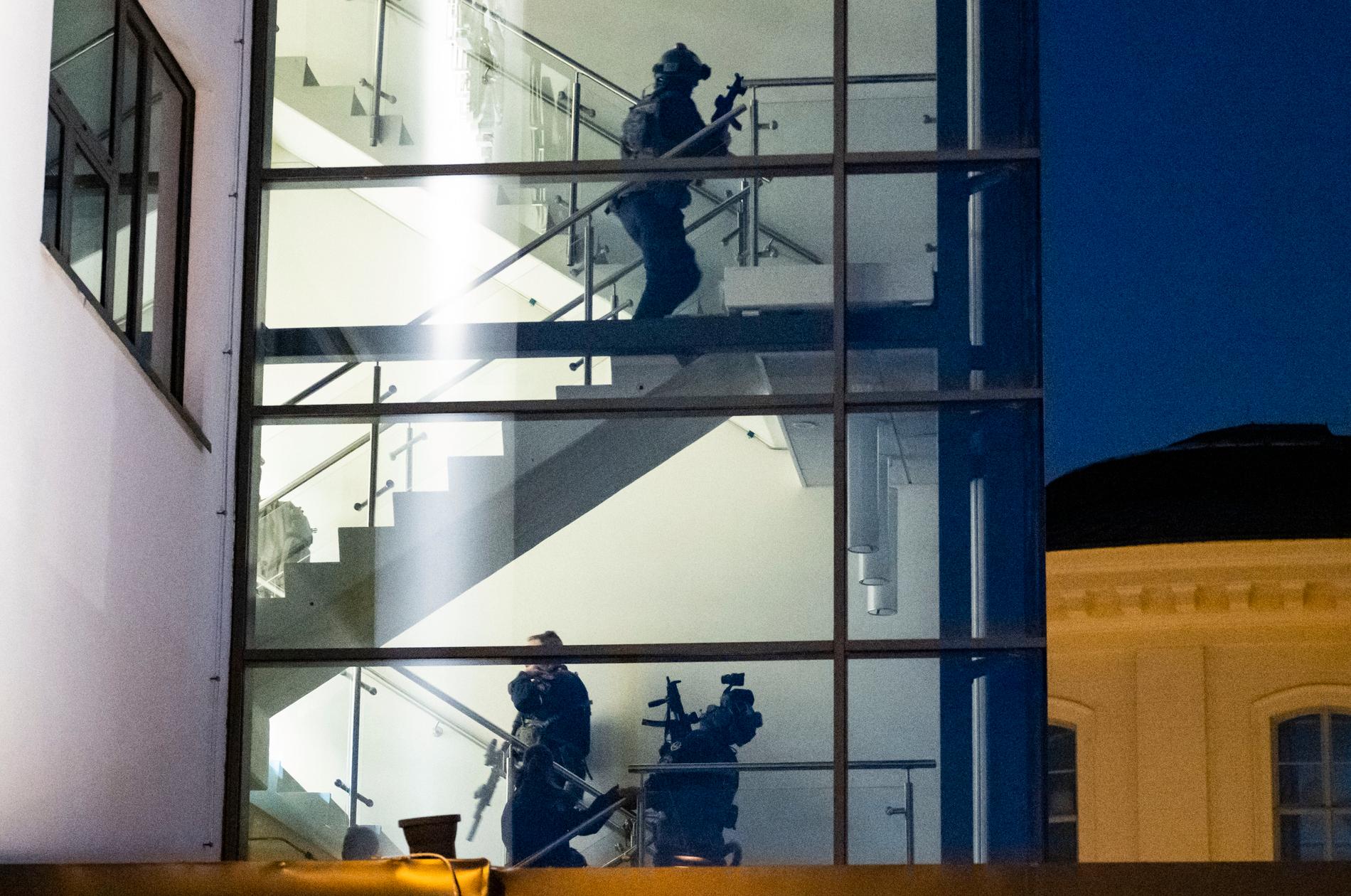 Attacken på skolan i Malmö ska ha skett på tredje våningen, enligt uppgifter.