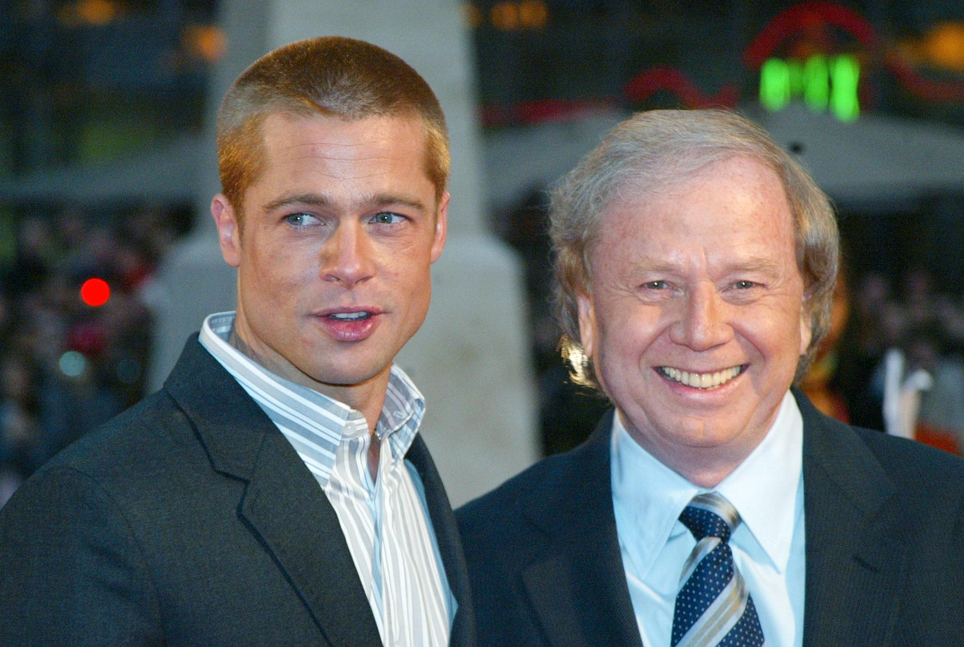 Brad Pitt och Wolfgang Petersen på premiär för filmen ”Troja”.