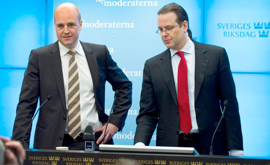 Reinfeldt och Borg på presskonferensen i dag.