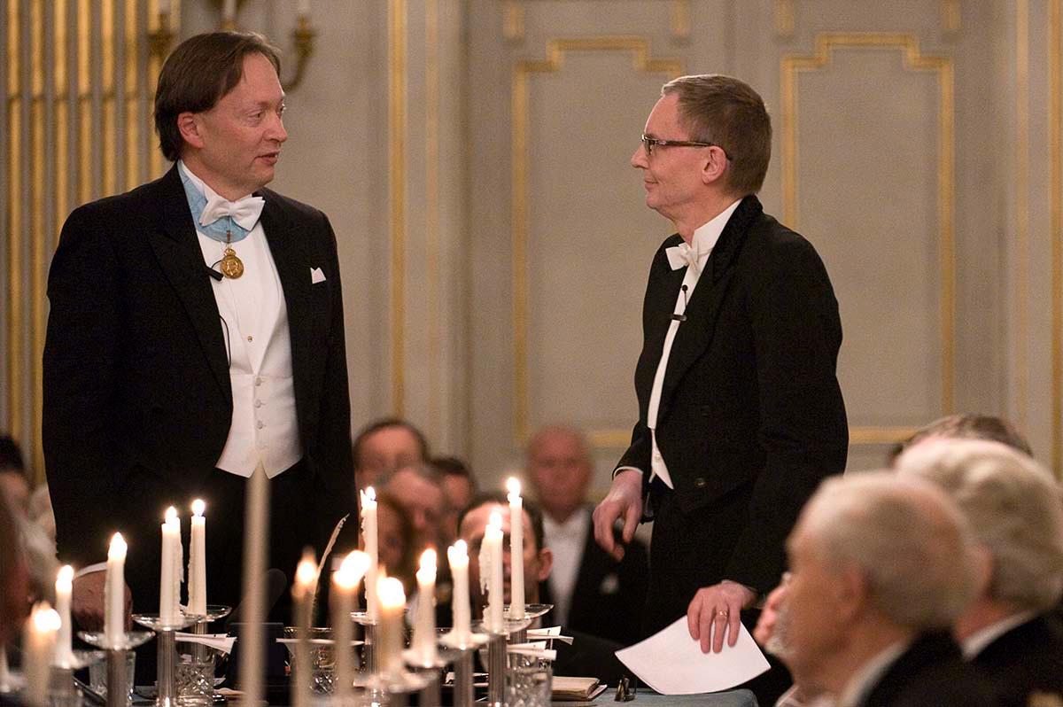 Horace Engdahl och Anders Olsson vid den senares inval 2008.