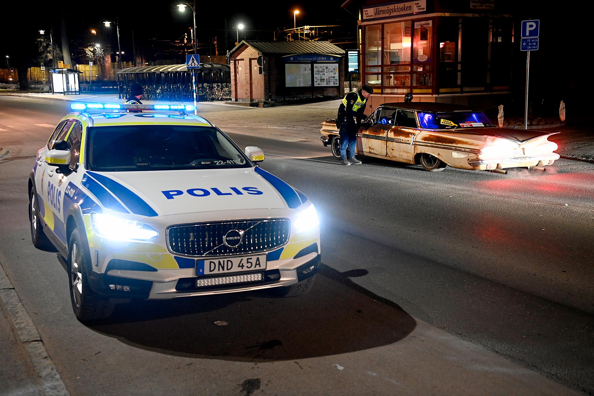 Polisen i Arvika vill kunna bötfälla på plats för att få bukt med problemet. 