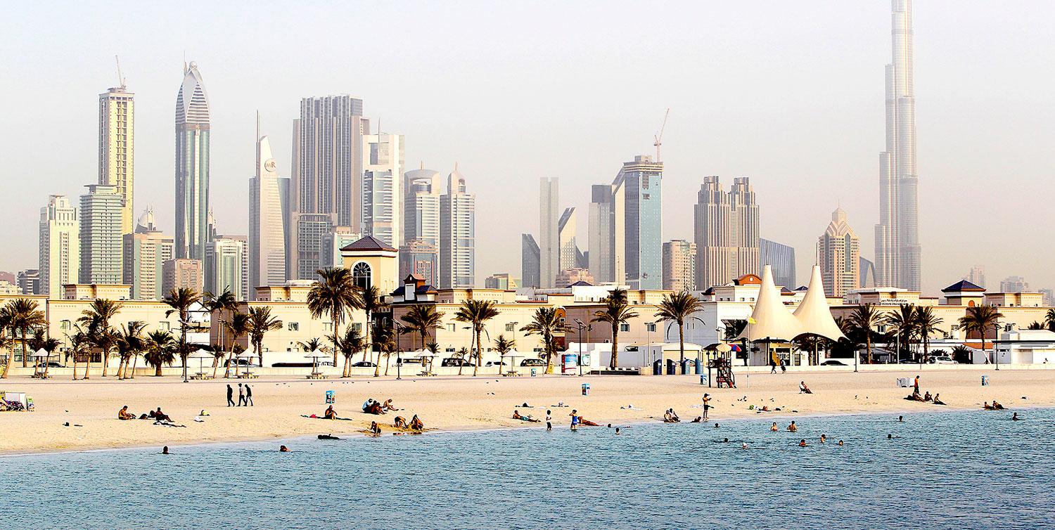 Jumeirah Beach öppnar inte igen förrän tidigast i slutet av 2016.