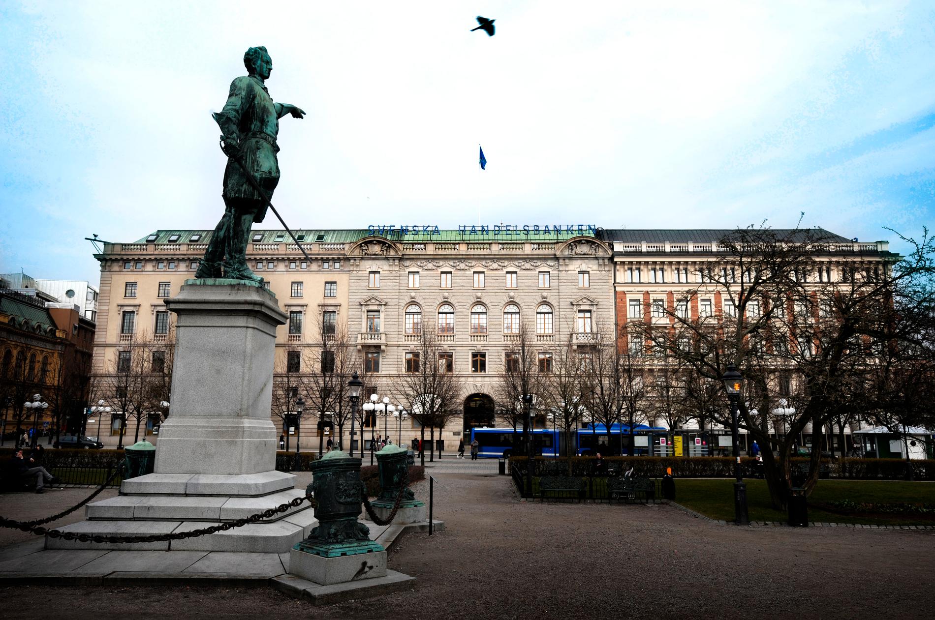 Statyn över Karl XII i Kungsträdgården i Stockholm. Arkivbild.