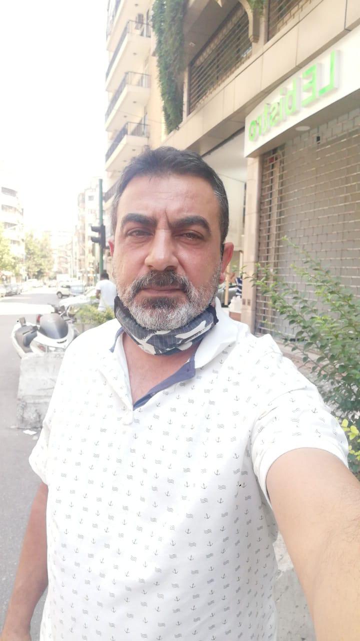 Taxiföraren Ali Chaito, 47, har knappt kunnat jobba på hela året. Efter explosionen blir det ännu svårare, säger han.