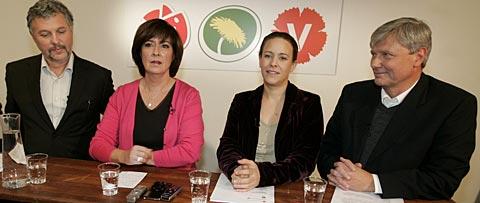 Peter Eriksson (mp), Mona Sahlin (s), Maria Wetterstrand (mp) och Lars Ohly (v) höll på söndagen en gemensam presskonferens.