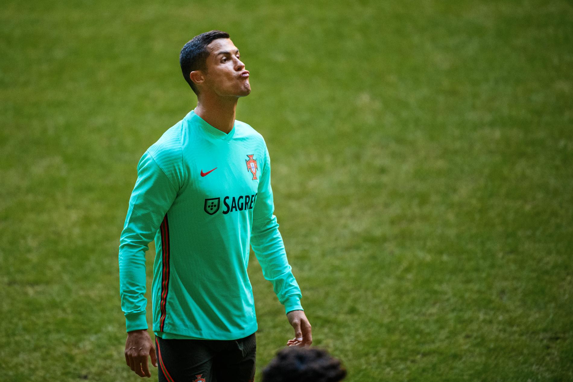 Cristiano Ronaldo tränade på Friends arena inför mötet med Sverige. 