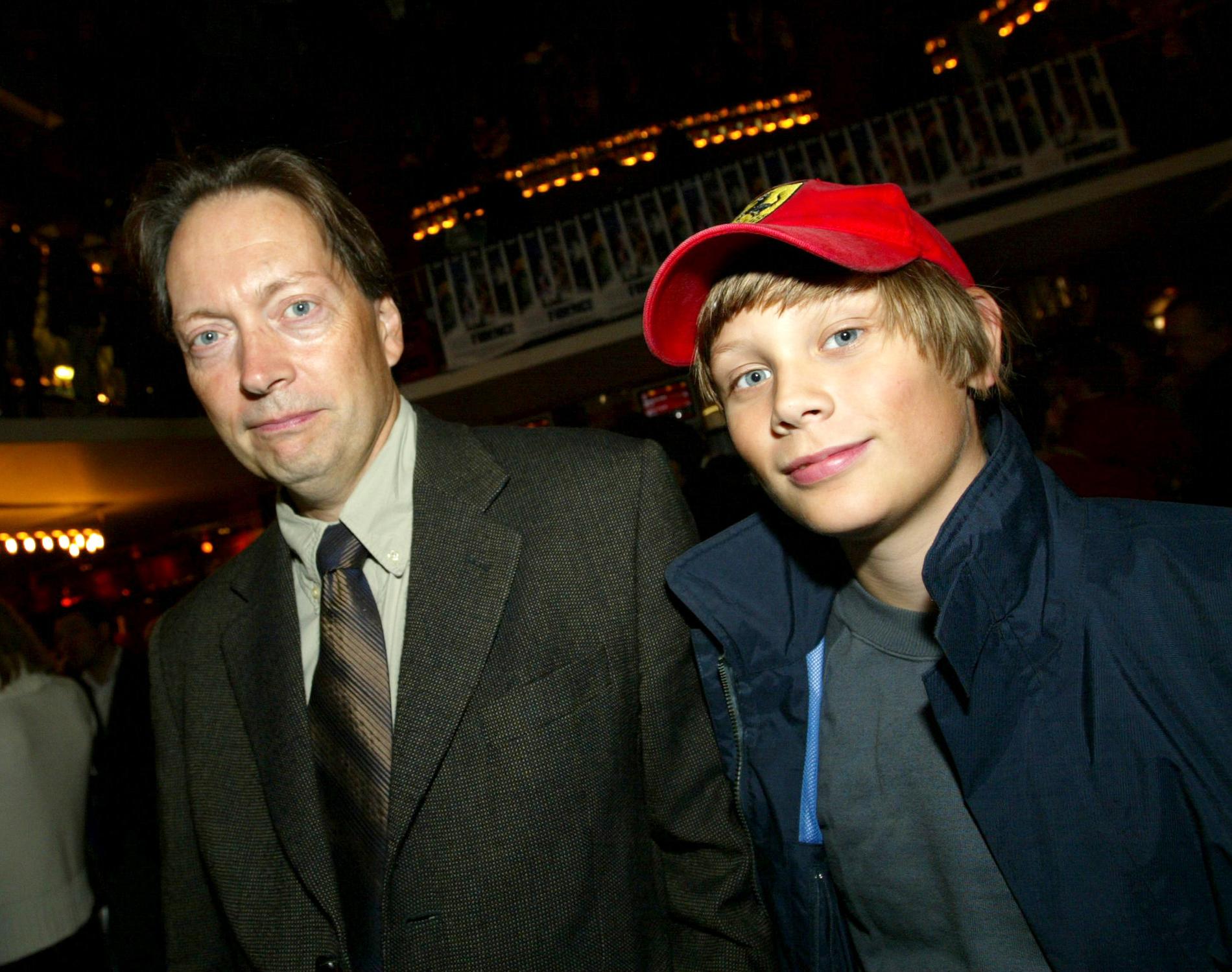 Marcel Engdahl med pappa Horace år 2003.