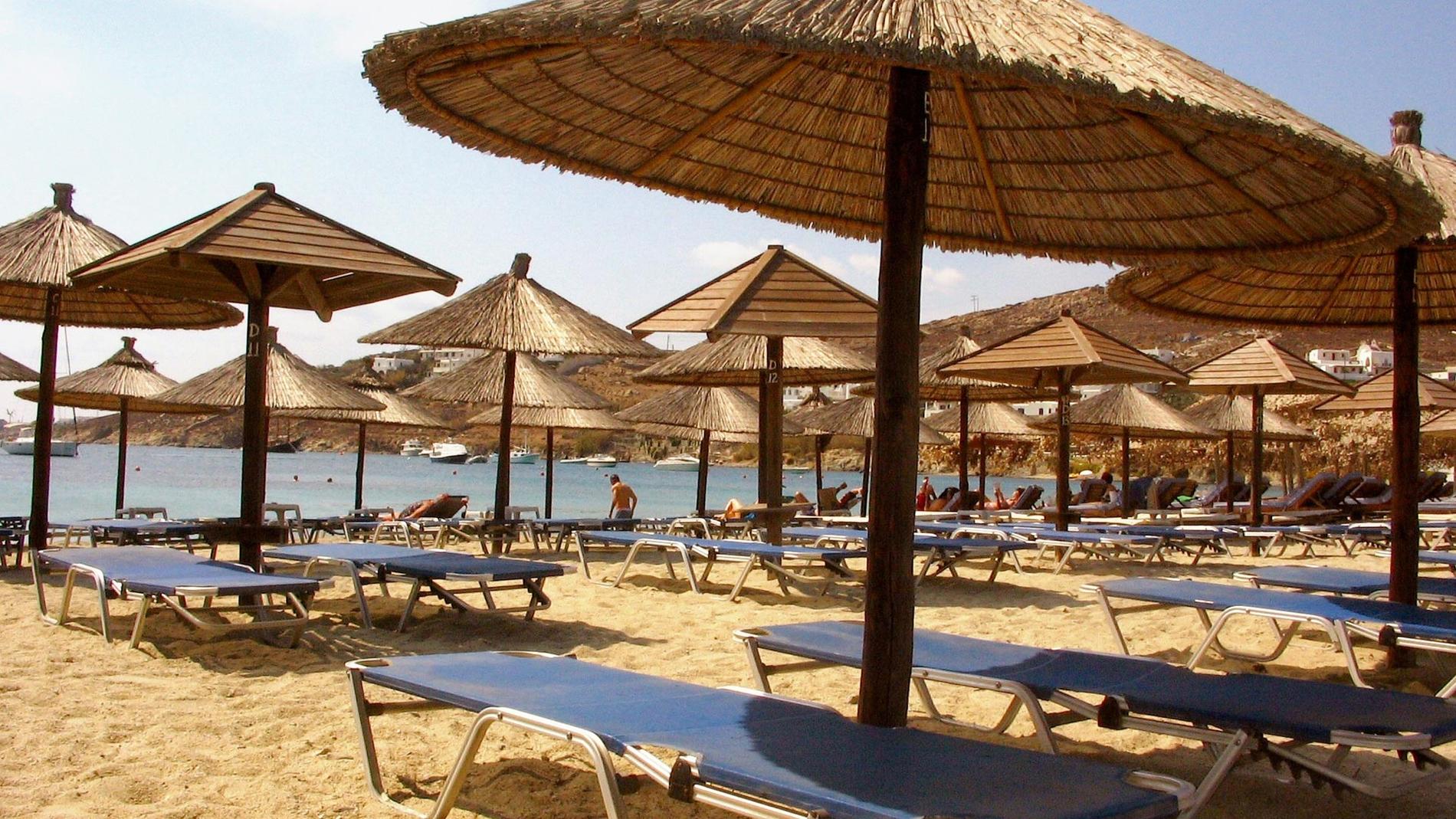 Ornos Beach på Mykonos är bäst, tycker bokningssajten Hotels.com