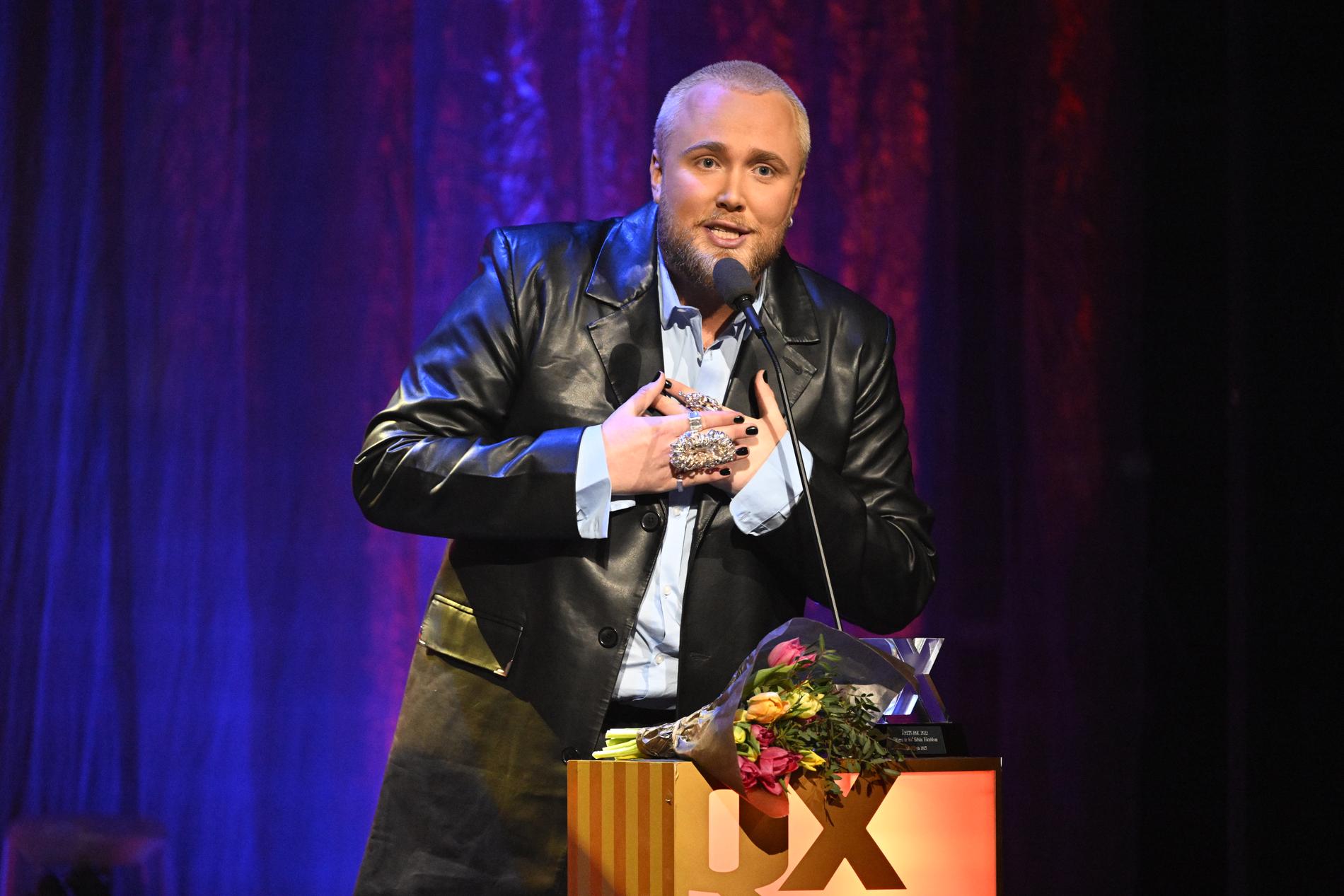 Edvin Törnblom fick priset årets bok QX-galan i februari. Arkivbild.