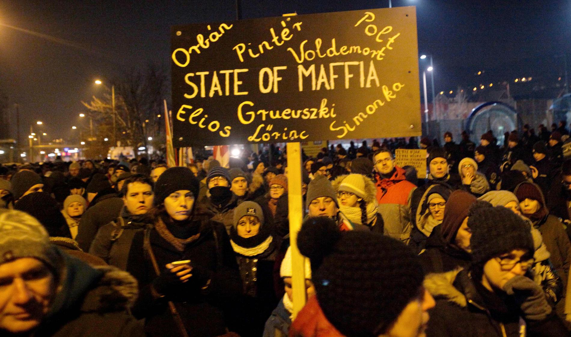 Protesterna mot Viktor Orbàns regering började den 12 december i Budapest.
