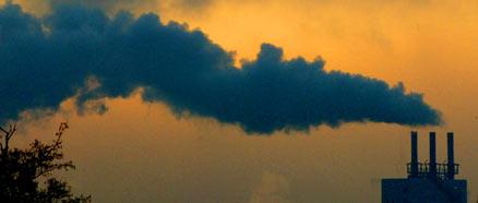 ”Utsläppen har överstigit det värsta scenariot”, säger Erland Källén, professor i meteorologi.