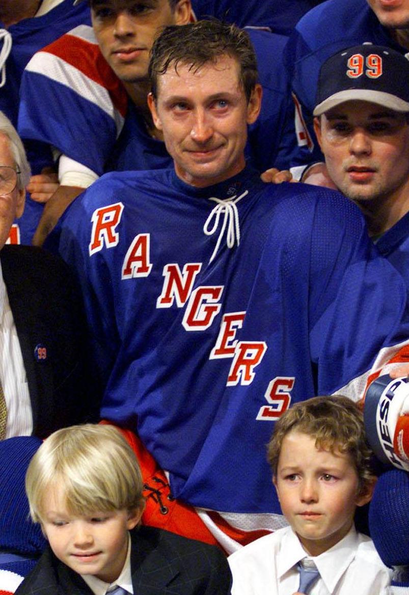 Wayne Gretzky efter sin sista match i NHL.