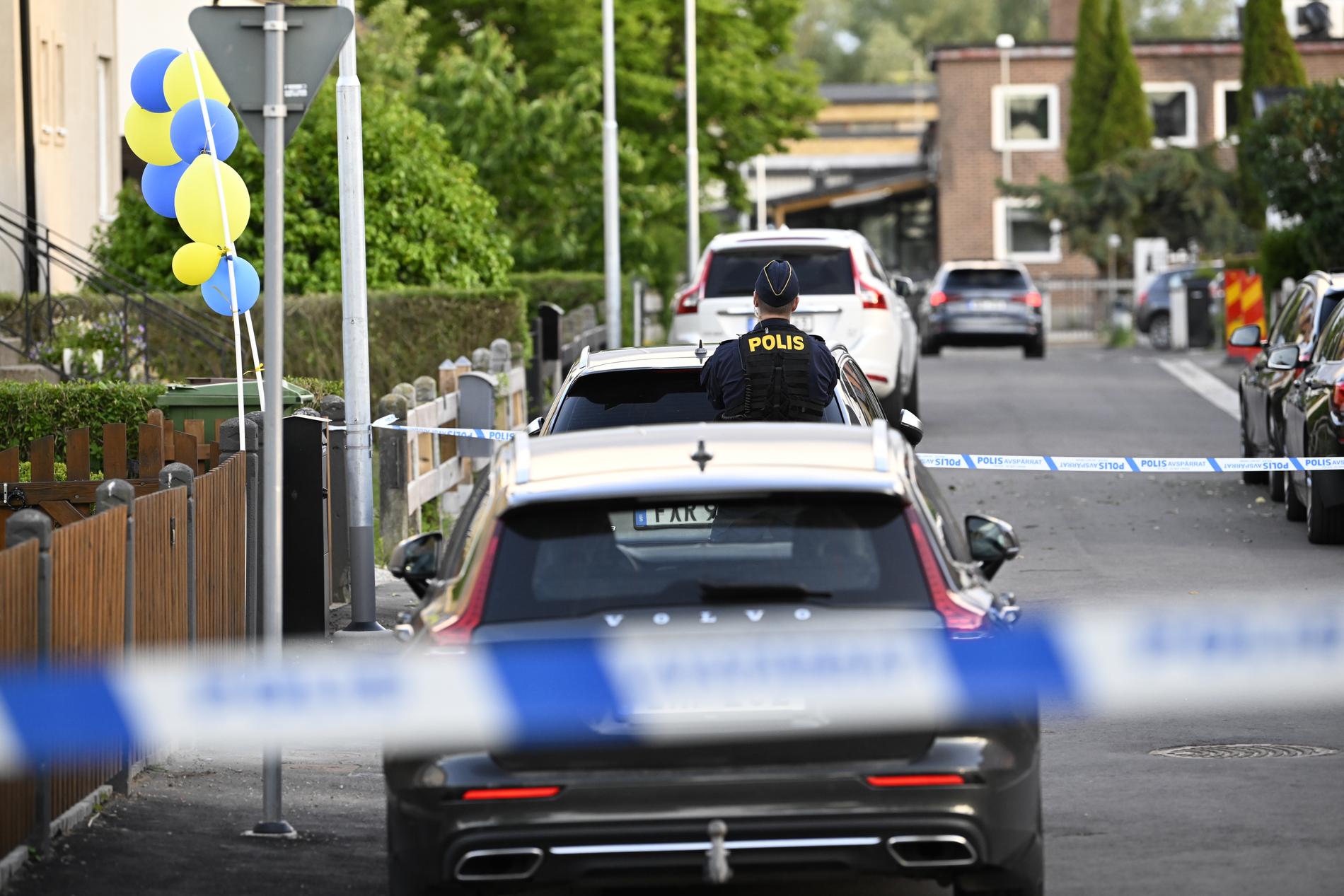 En man har blivit beskjuten i Landskrona.