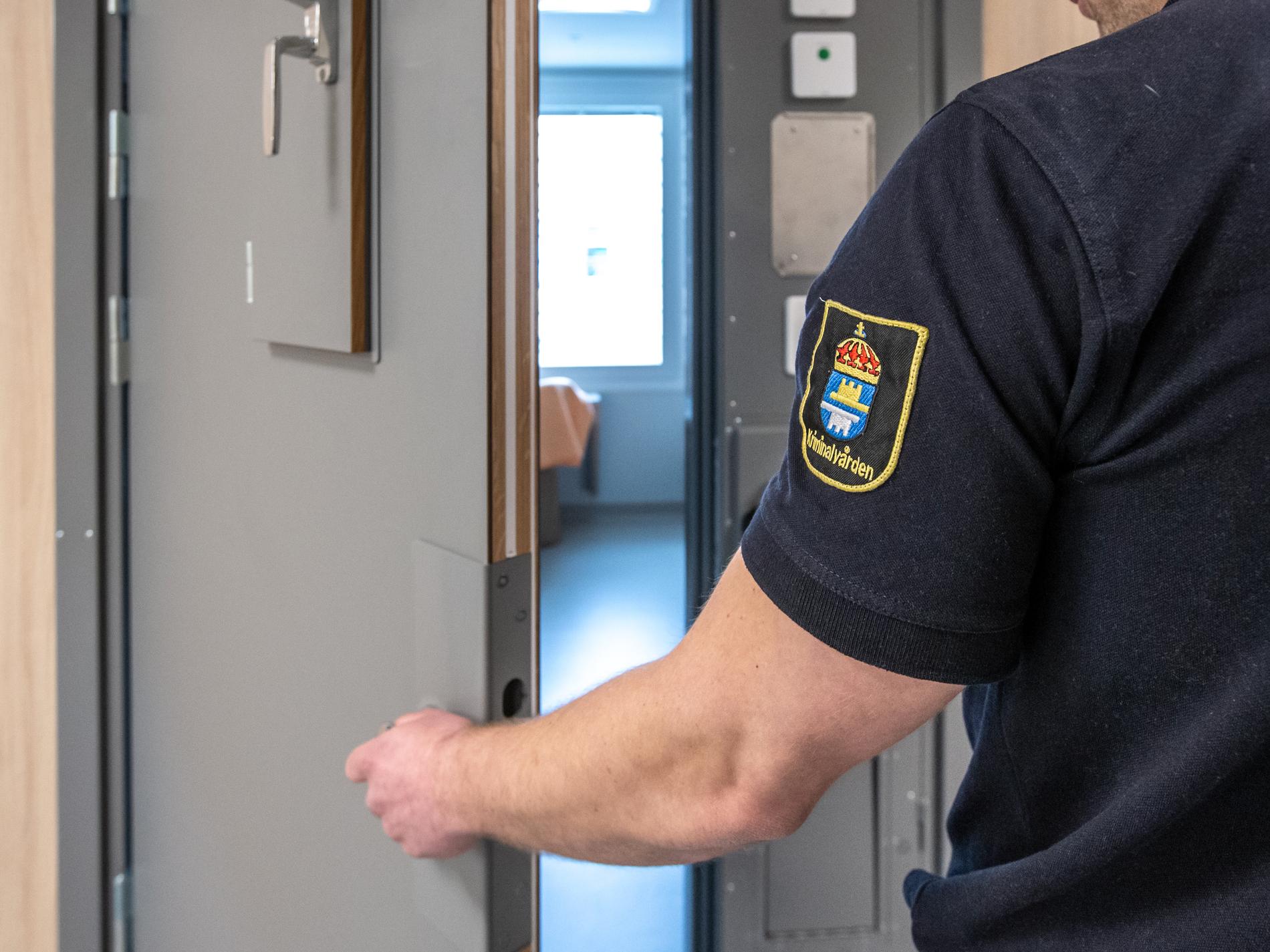 Häktade flyttas runt i Sverige