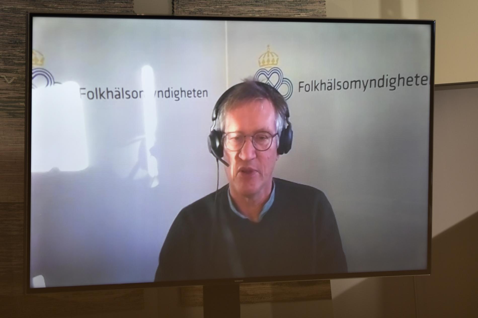 Anders Tegnell, statsepidemiolog Folkhälsomyndigheten talar under en digital pressträff om coronaläget på tisdagen.