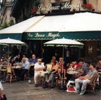 Les Deux Magots har lockat kaffedrickare i långt över 100 år.