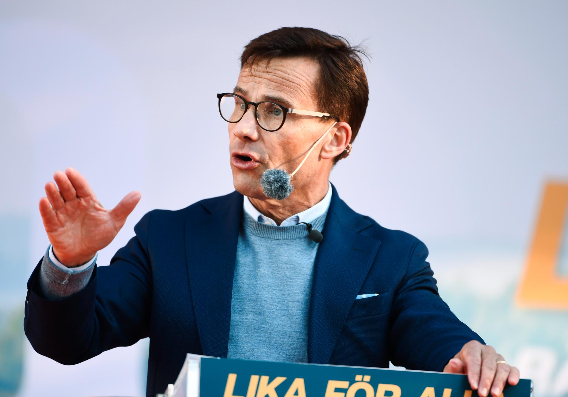 Ulf Kristersson bryter tystnaden om M-riksdagsledamoten Hanif Balis hot mot tidningen DN.