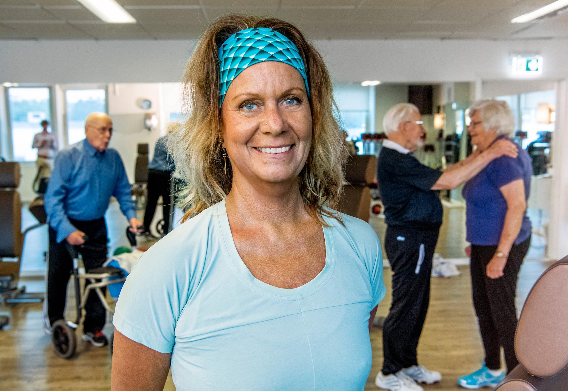 Monica Elsing leder Body Joys träning för de som är över 90 år.
