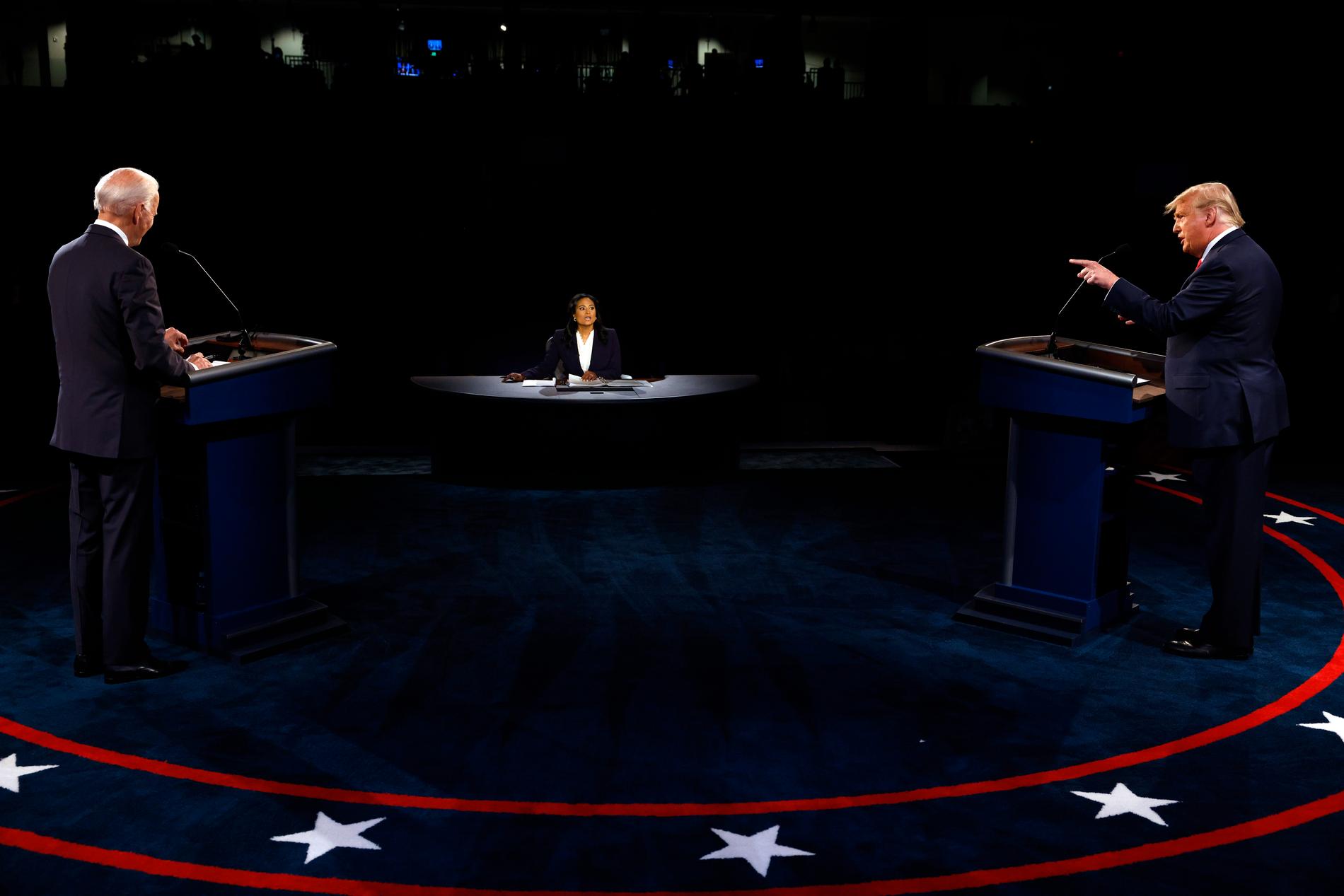 Under debatten lyckades Kristen Welker hålla både Biden och Trump stångna.