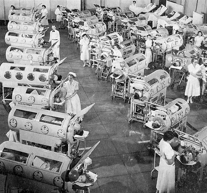 Poliopatienter behandlas i jättelika järnlungor i USA 1952.