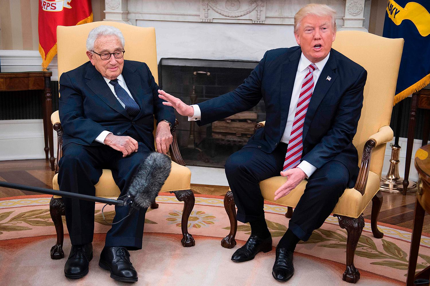 Kissinger och Trump.