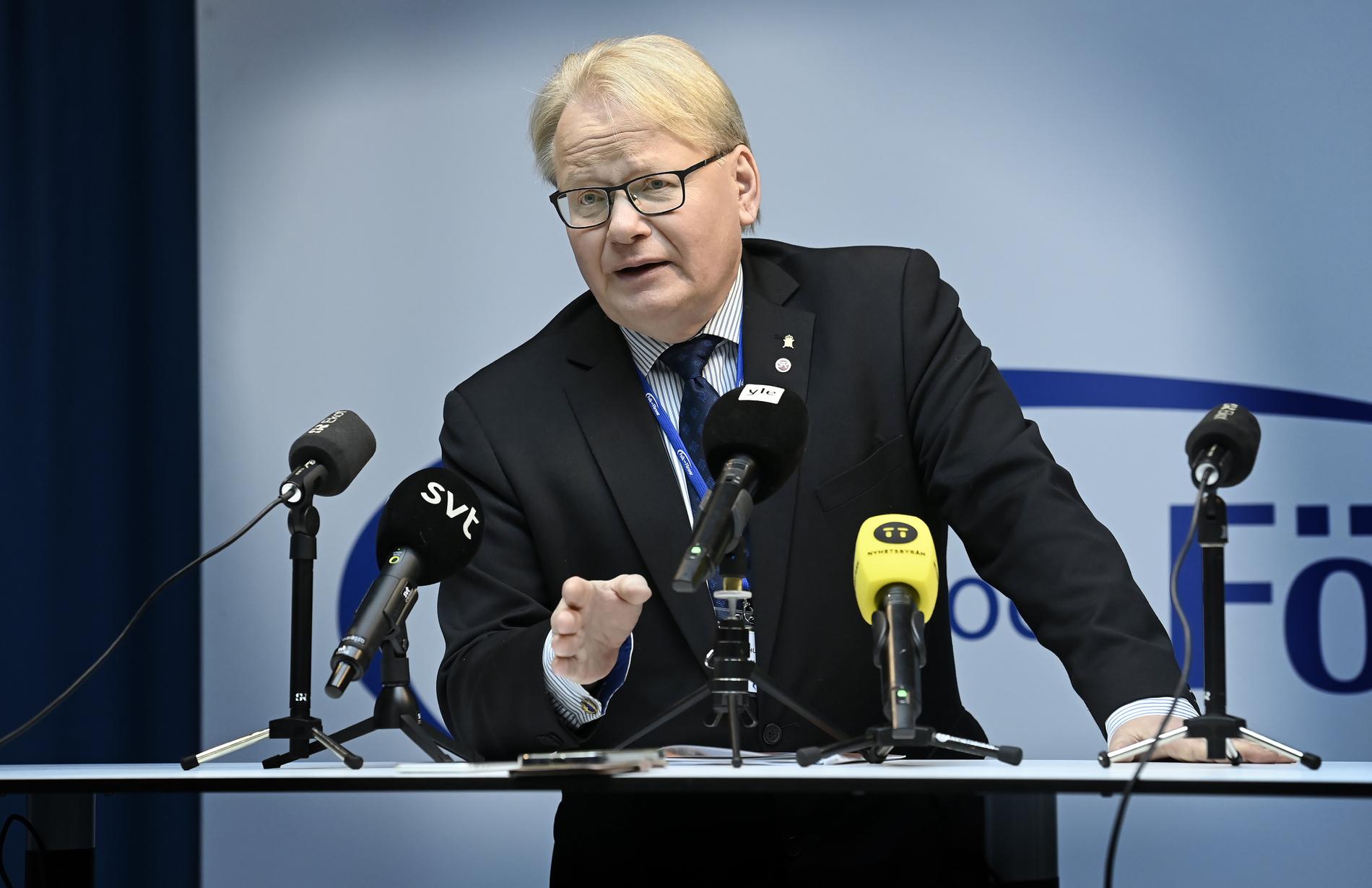 Försvarsminister Peter Hultqvist (S) på Folk och försvars rikskonferens i Stockholm.