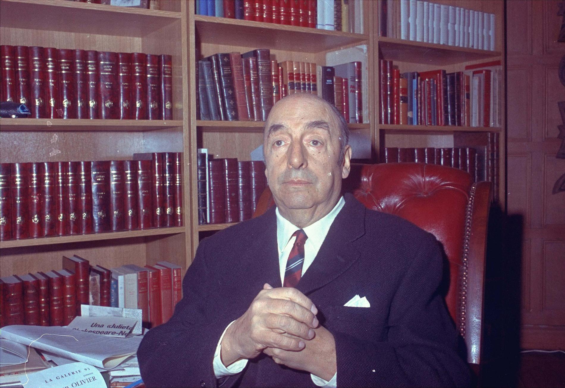 Nobelpristagaren Pablo Neruda fotograferad i oktober 1971. I september 1973 avled poeten av oklara orsaker. Arkivbild.
