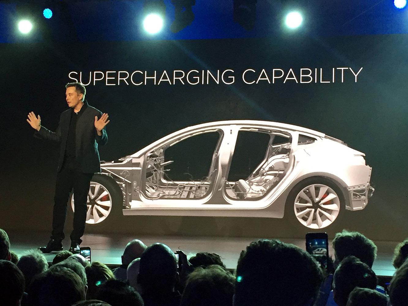 Elon Musk under presentationen.