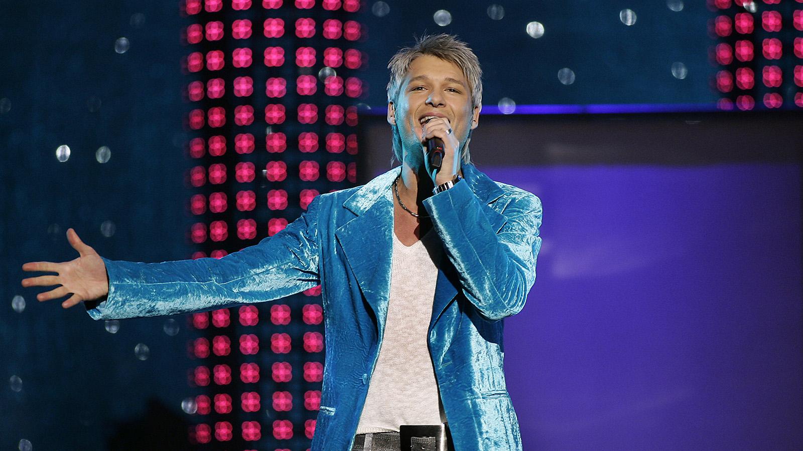 Mathias Holmgren i Melodifestivalen 2005.