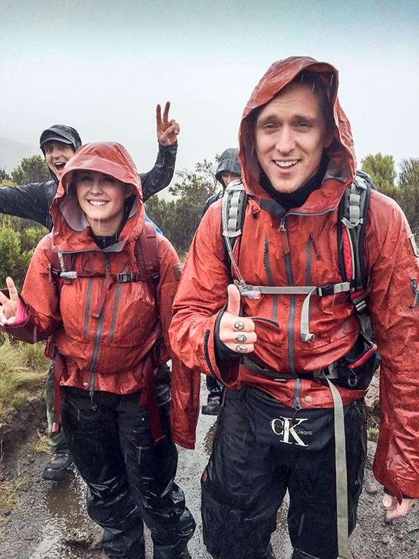 Molly Sandén och Danny Saucedo besteg Kilimanjaro ihop – och där friade Danny.
