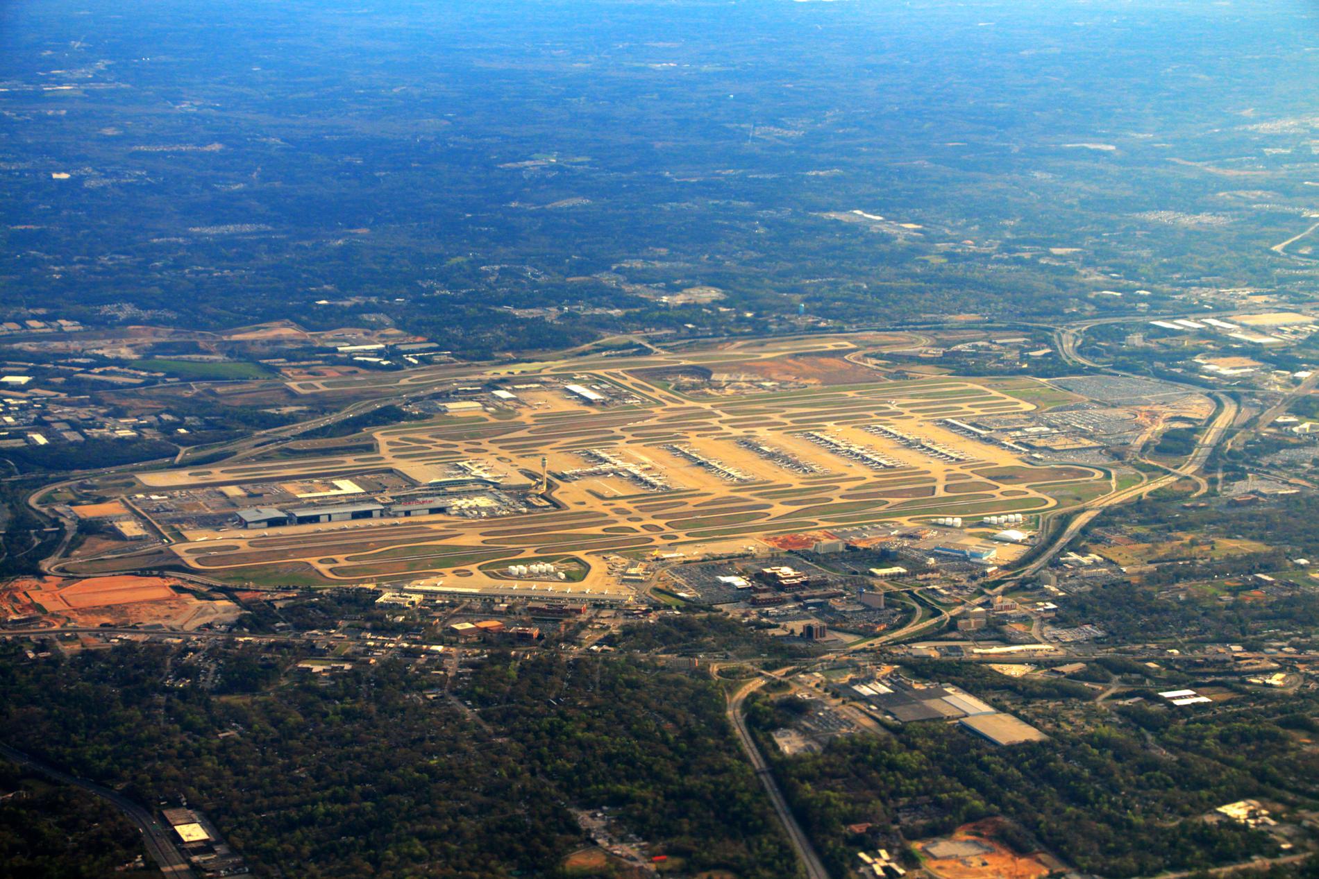 Hartsfield-Jackson Atlanta International Airport har varit världens mest besökta 21 år i rad. 