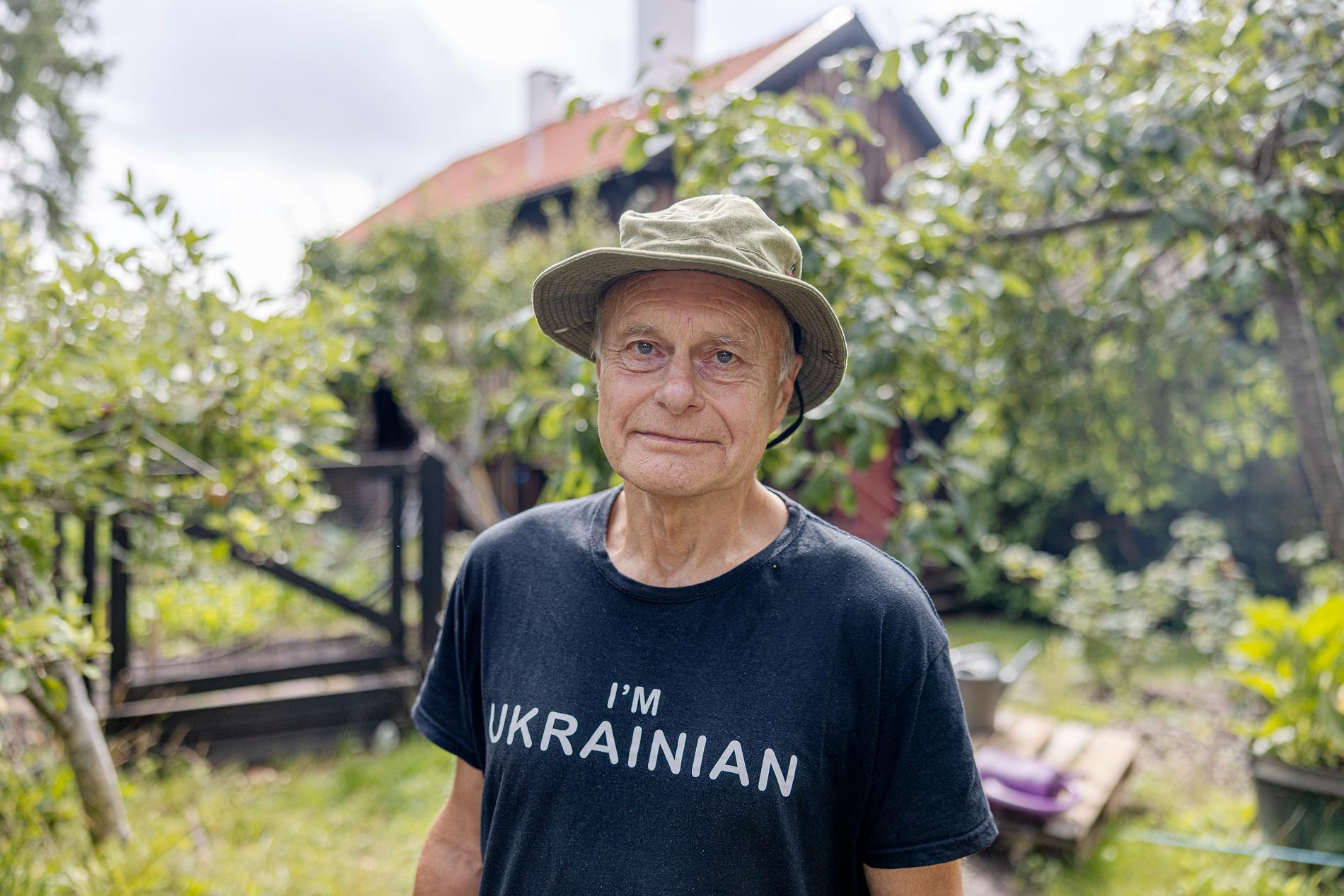 Christian Jutvik, 76,  planerar en ”seriös studieresa” till Ukraina, fyra mil från ryska gränsen. 
