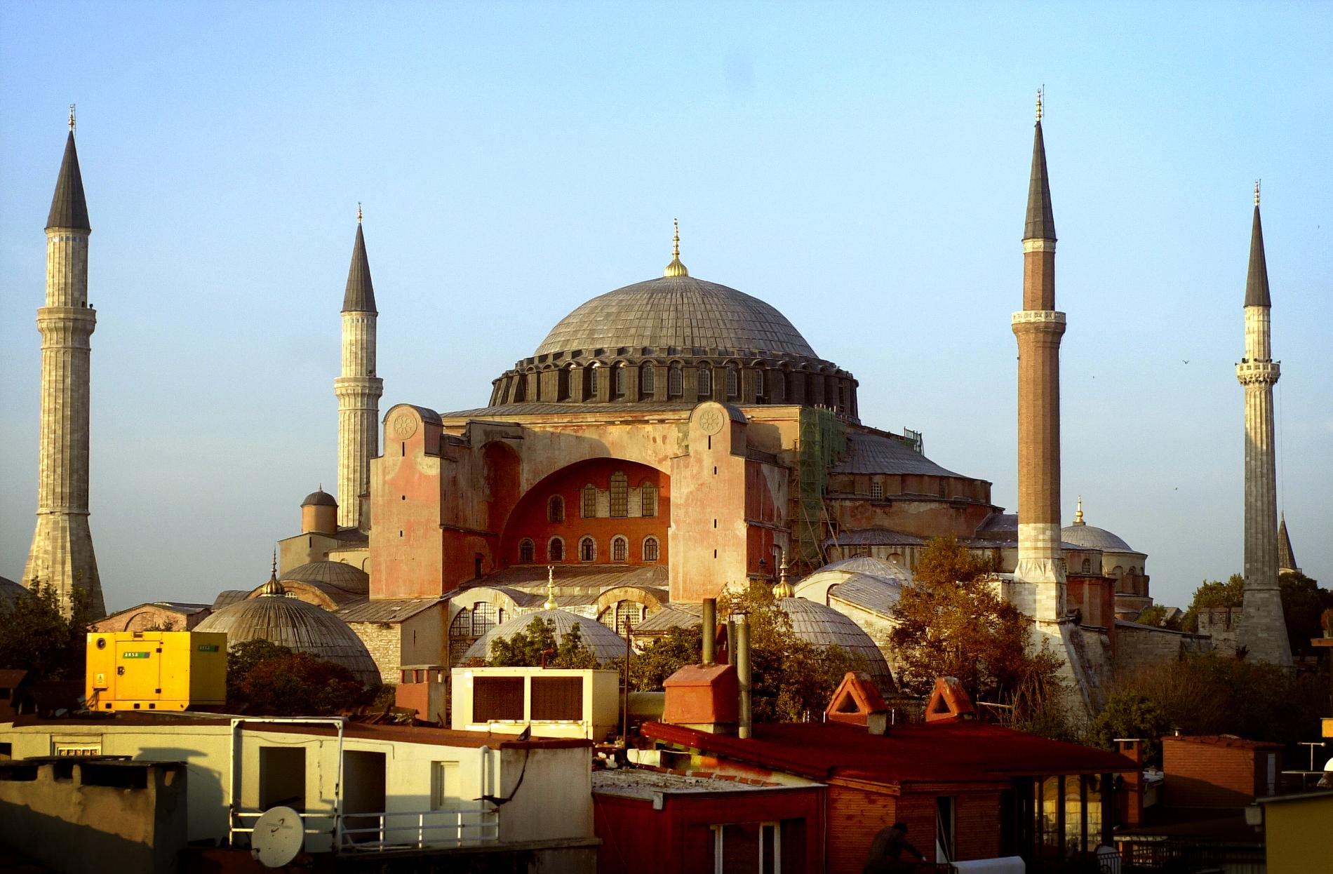 Hagia Sofia i Istanbul kommer troligen att bli moské igen.