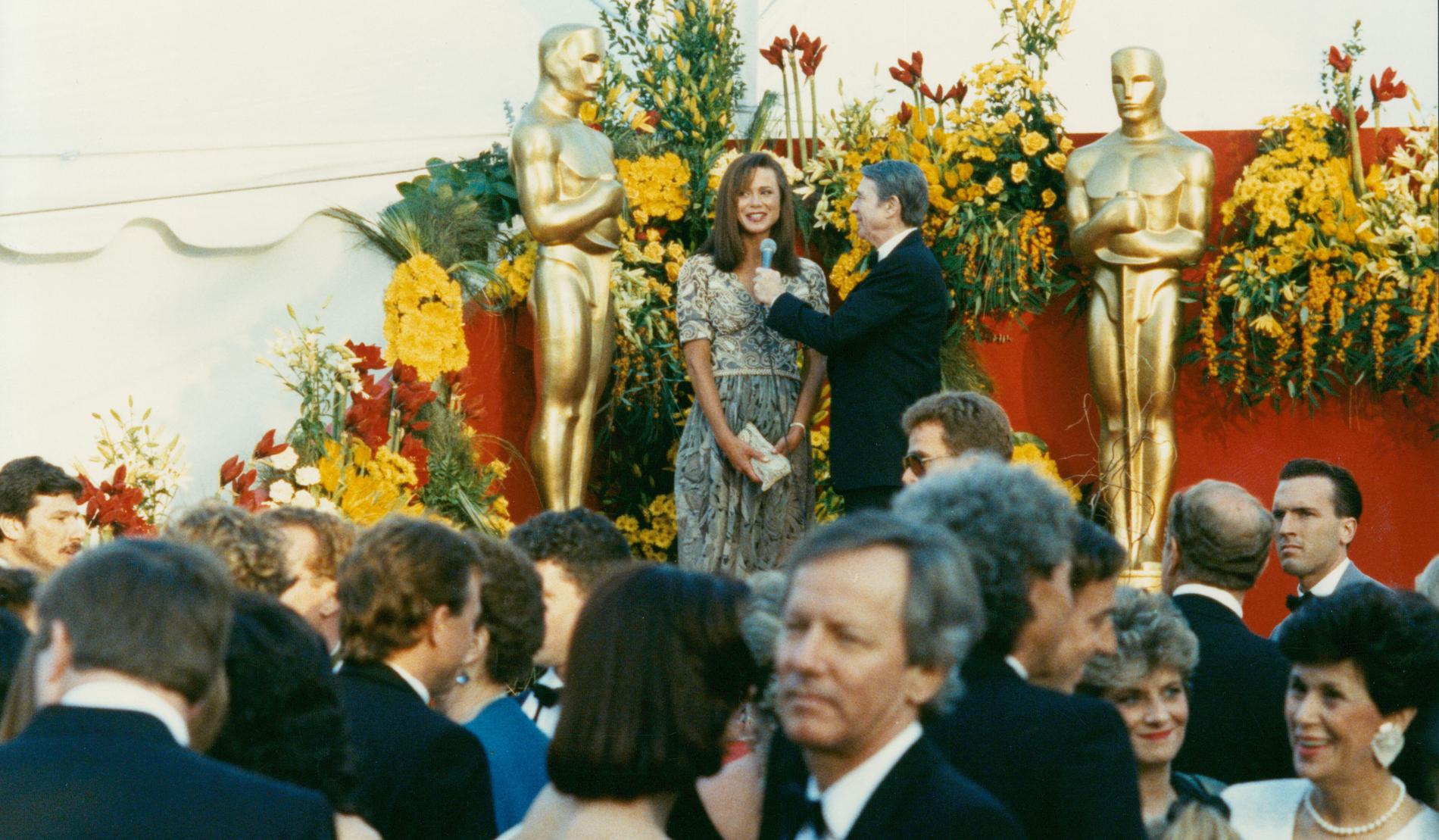 Lena Olin på Oscarsgalan 1990.