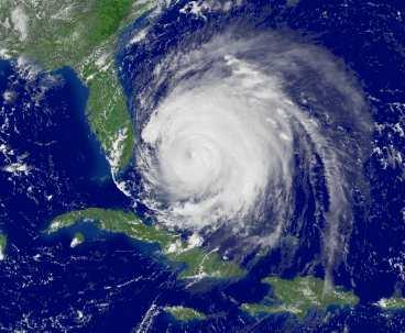 Satellitbild på den kraftfulla orkanen Frances.