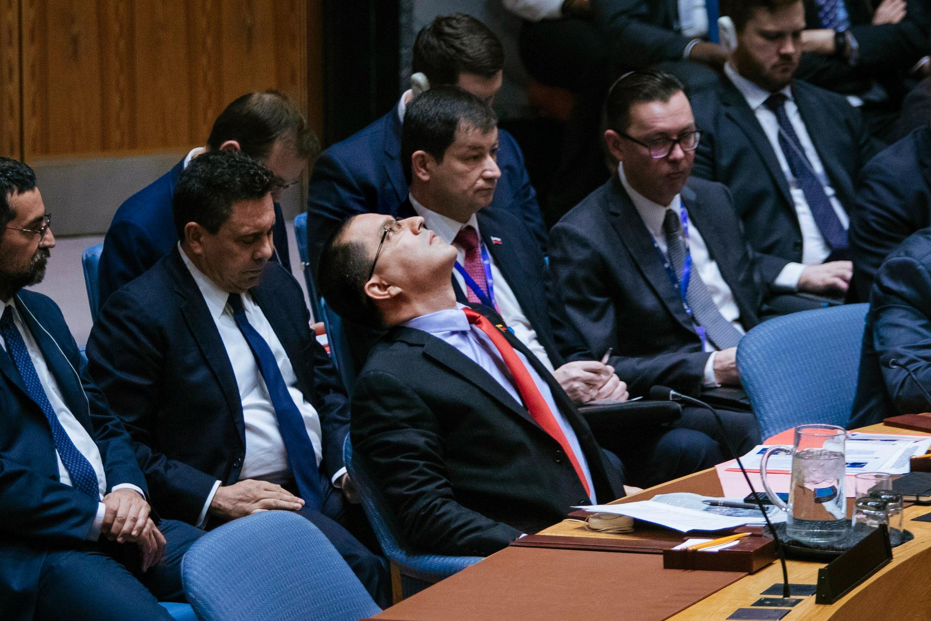 Venezuelas utrikesminister Jorge Arreaza – också på plats i säkerhetsrådet – reagerar när USA:s Mike Pompeo talar.