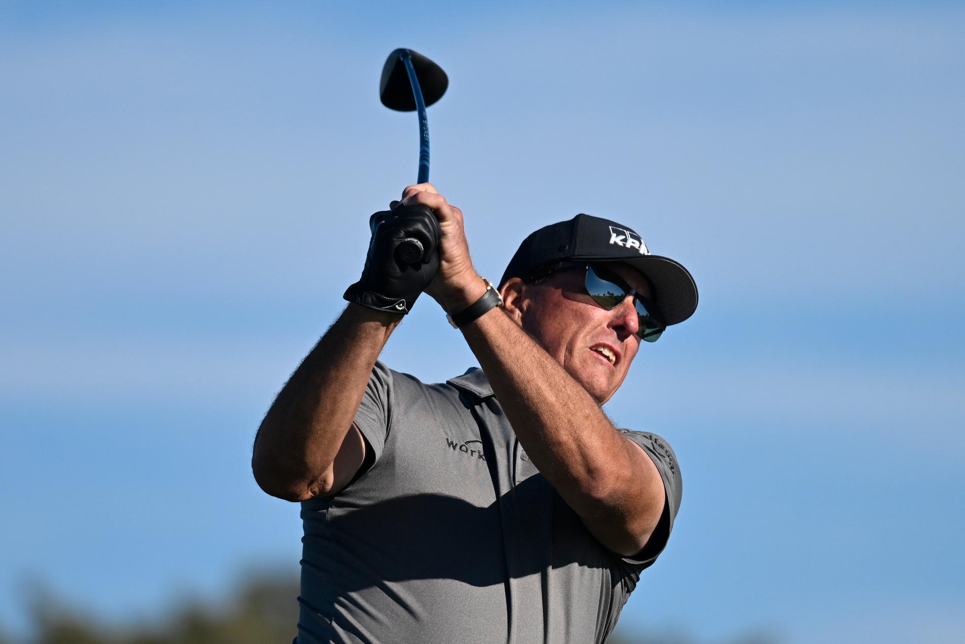 Phil Mickelson under sin senaste PGA-tourtävling, Farmers Insurance Open i slutet av januari. Arkivbild.