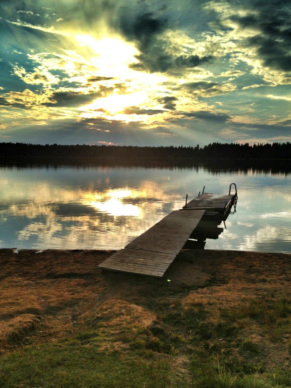 Sjön Löfsen, Dalarna. Strax före kvällsdoppet.