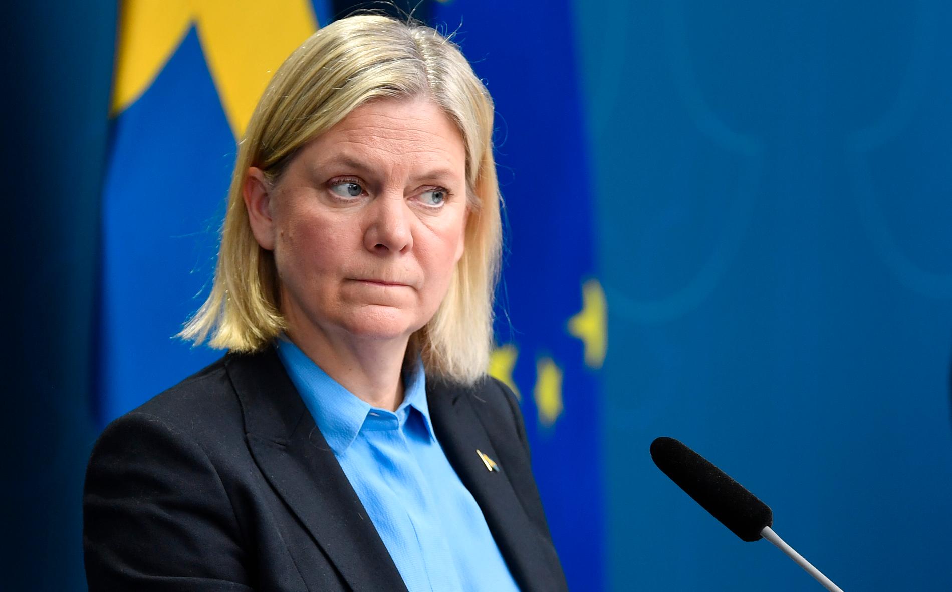 Restriktionerna tas bort 9 februari, meddelade Magdalena Andersson på en pressträff.
