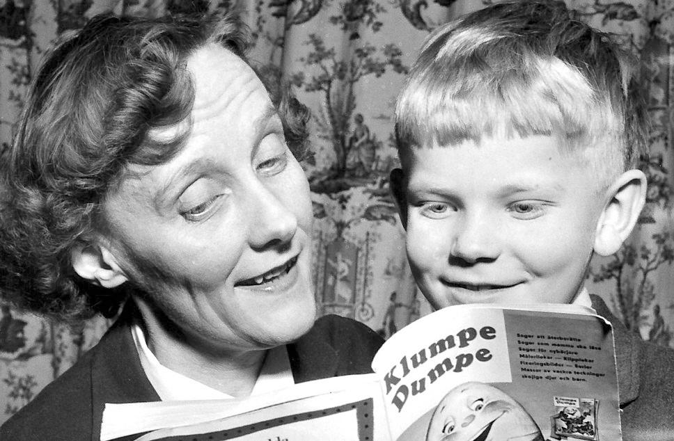 Astrid Lindgren 1955 - mästerlig på att fånga barnens uppmärksamhet.