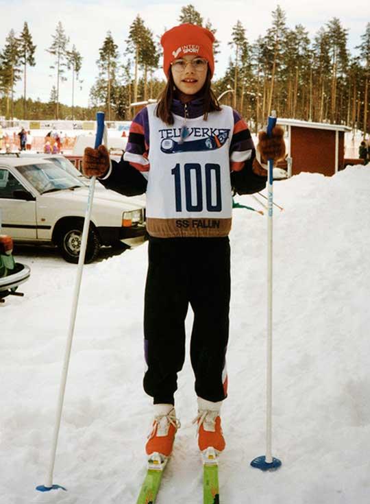 Sofia på längdskidorna i unga år.