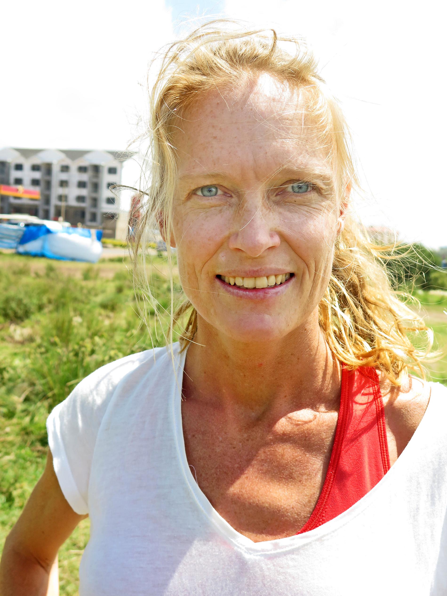 Karin Högberg berättar att det pågår en ”mensaktivism” runt om i världen.