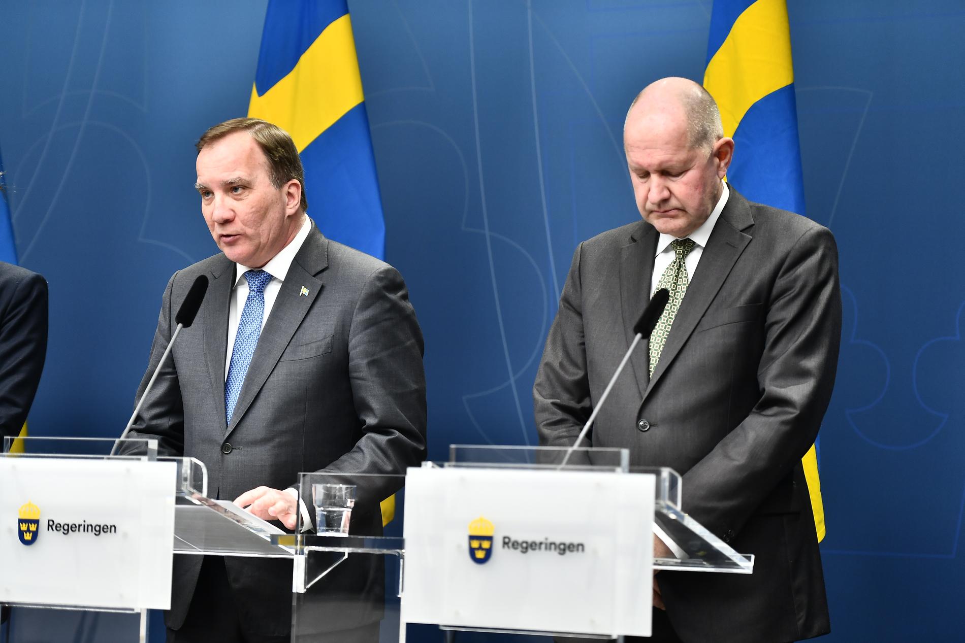Stefan Löfven och Dan Eliasson under en pressträff om coronaviruset i mars.