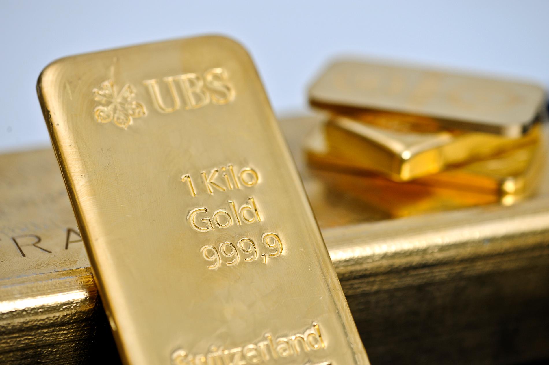 Investeringstackor i guld från UBS. Guldet på bilden har ingenting med händelsen på Arlanda att att göra. Arkivbild.