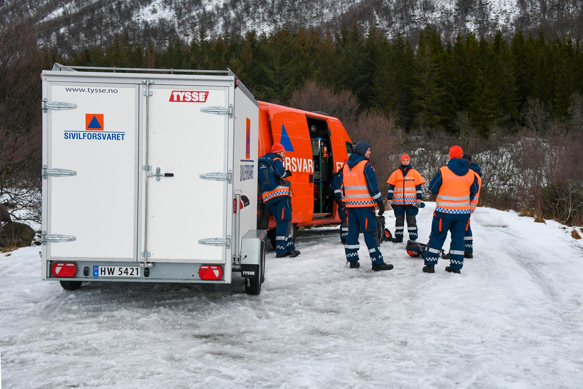 Fem personer misstänks ha omkommit i en stugbrand i Norge.