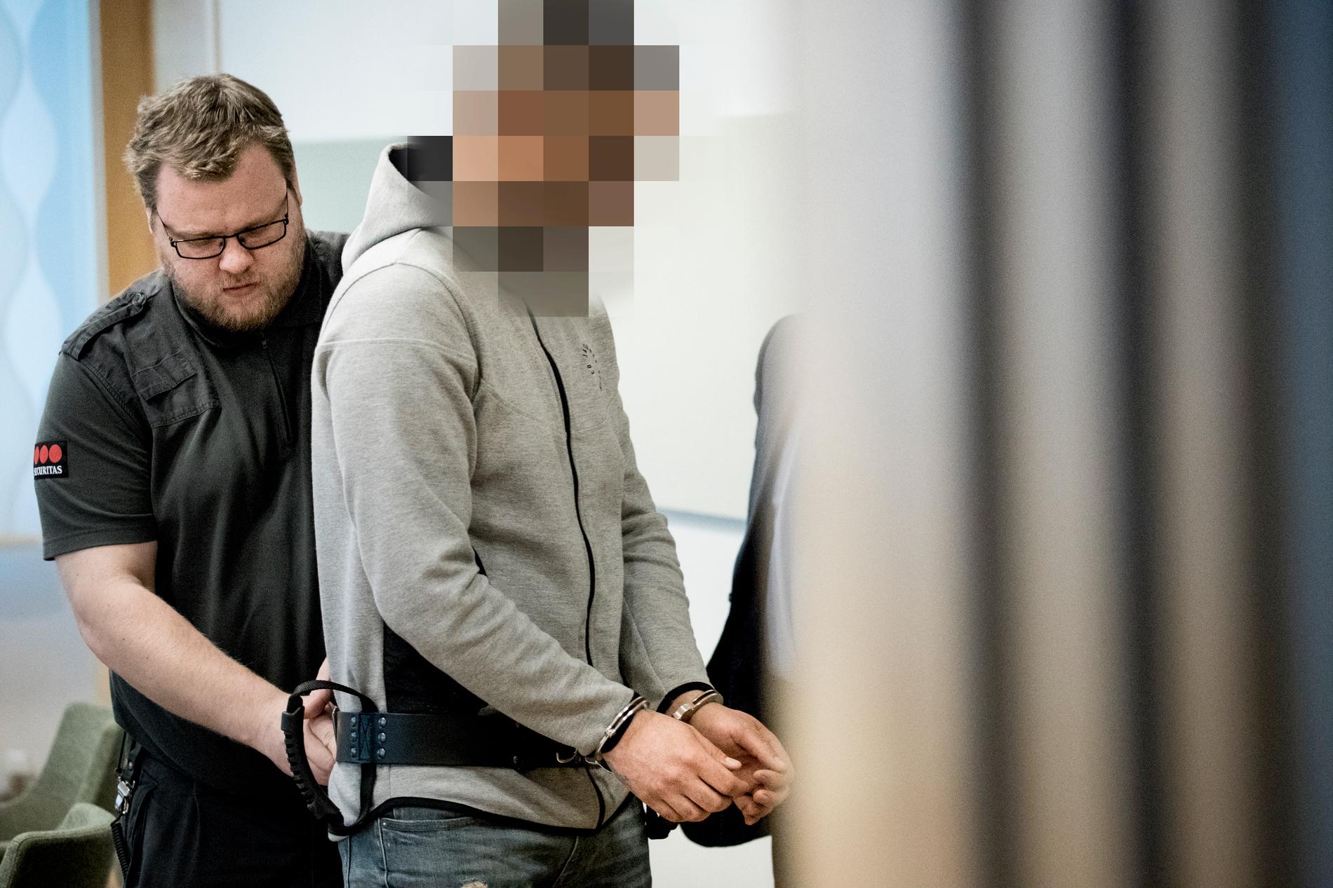 En 25-årig man som suttit häktad för drunkningsmordet i Hjälmaren 2015 släpps nu fri. Arkivbild.