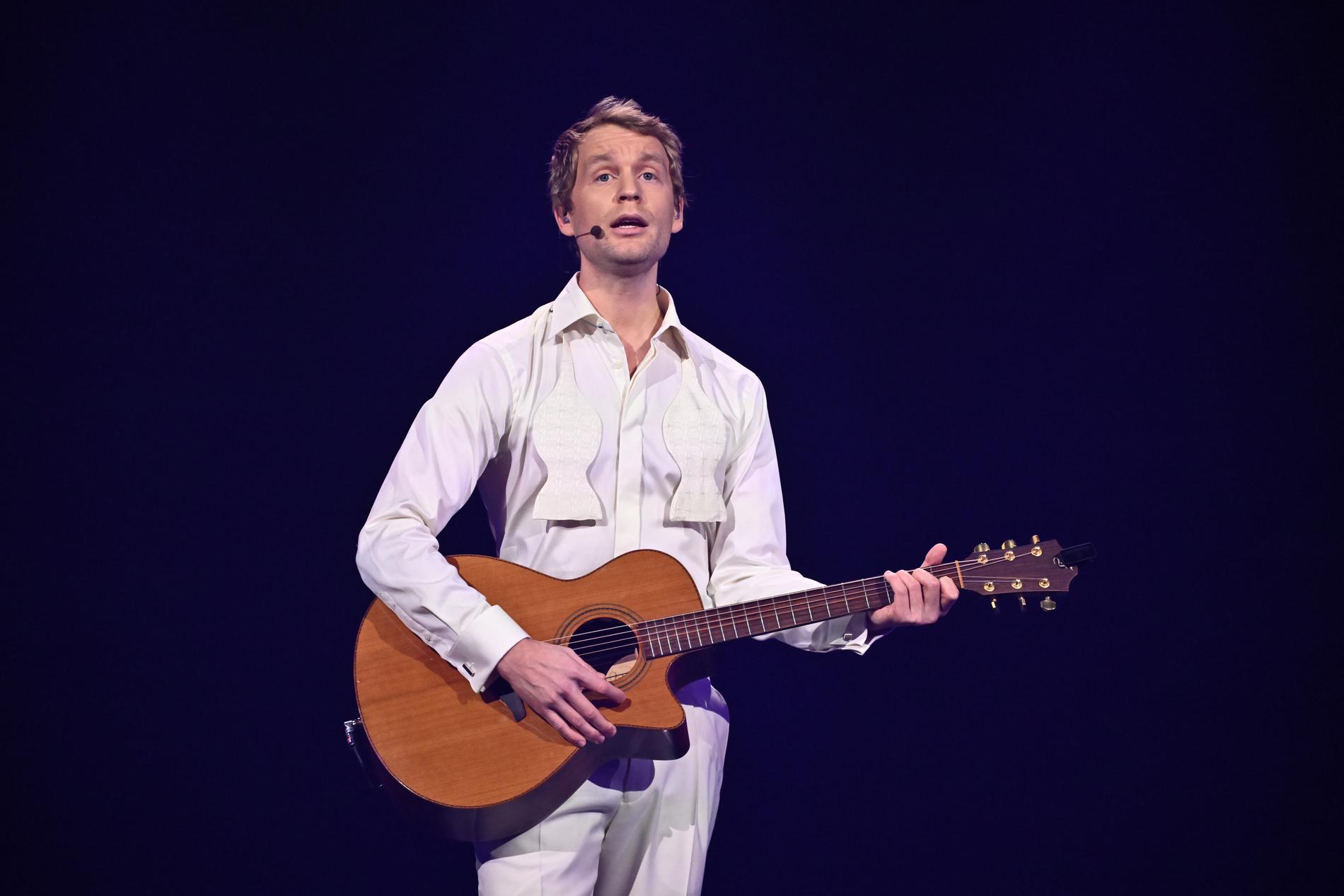 Björn Gustafsson i Melodifestivalen tidigare i år.