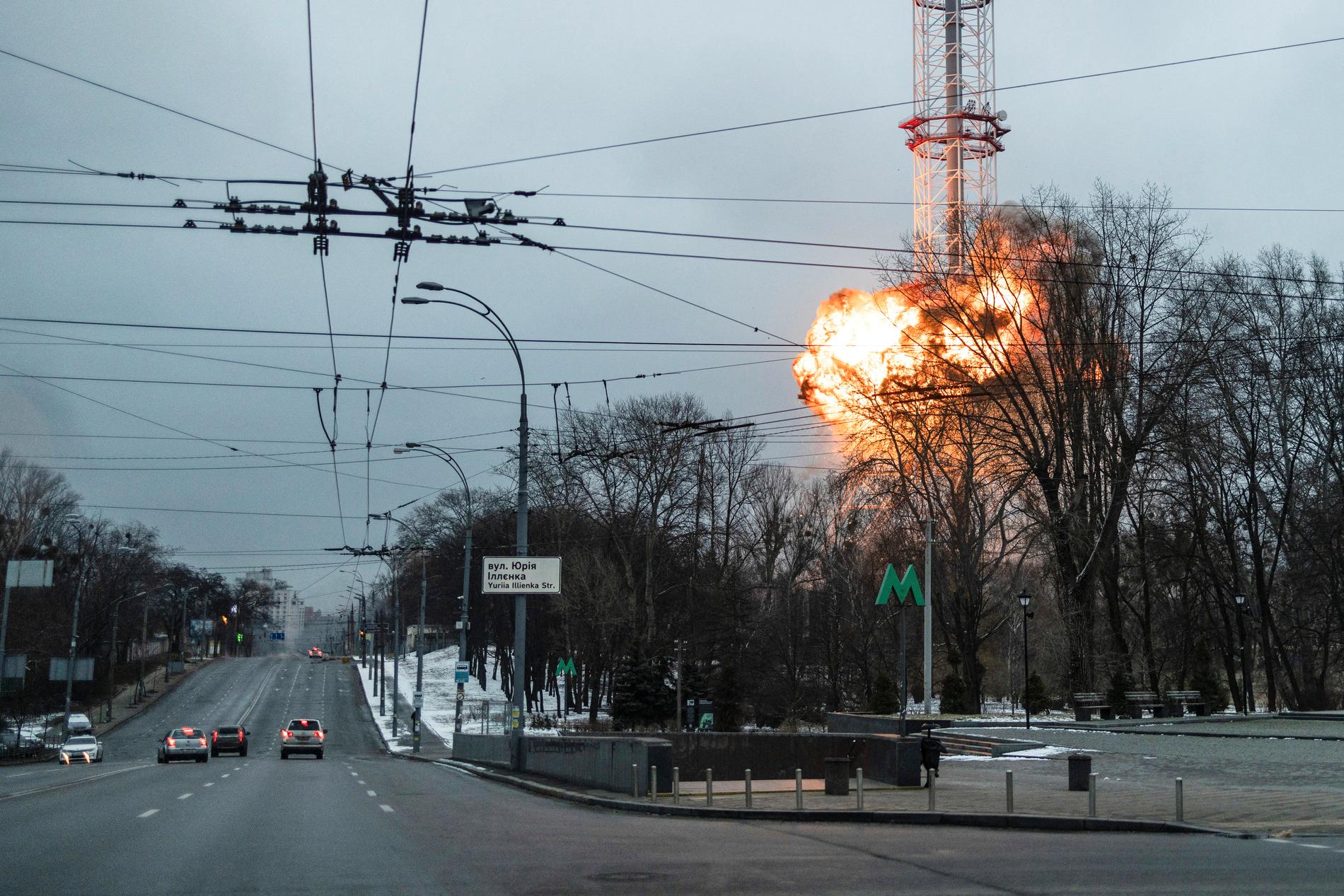 Tv-tornet i Kiev bombades av Ryssland