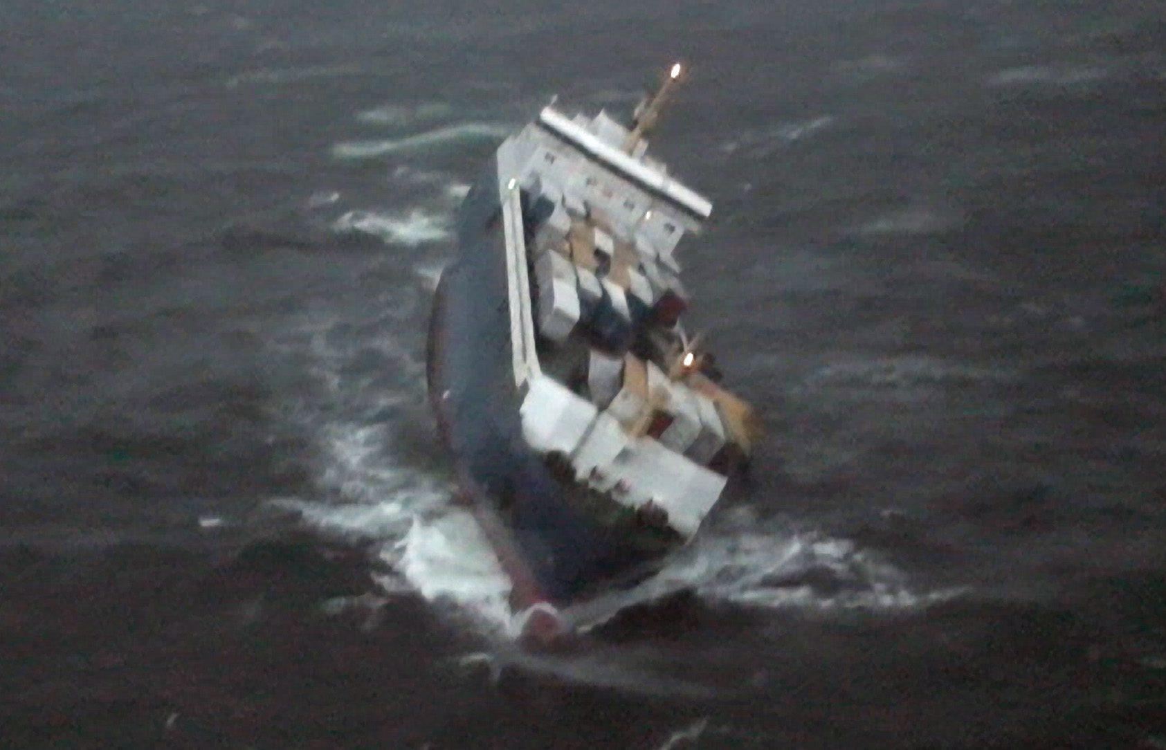Fartyget Finnbirch fotograferat från Räddningshelikopter 997 på onsdagskvällen. Arkivbild.